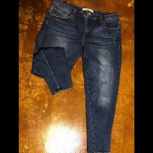 KanCan jeans size 31